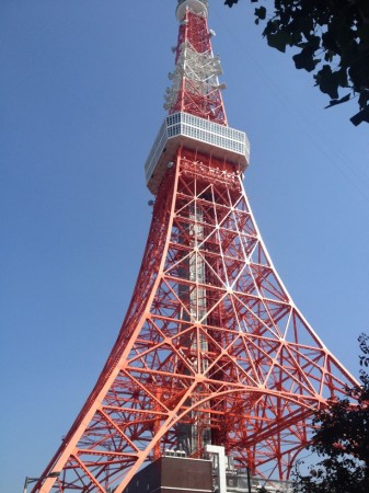 departing_Tokyo_Tower